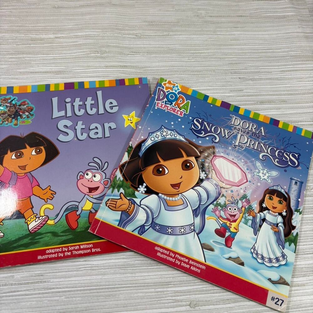 NICKELODEON Dora the Explorer Y2K book set GUC